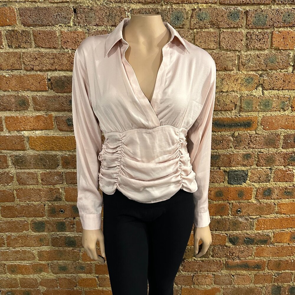 (BL24)  NWOT Venus Pink Long Sleeve Deep V Gathered Front Blouse Size 6